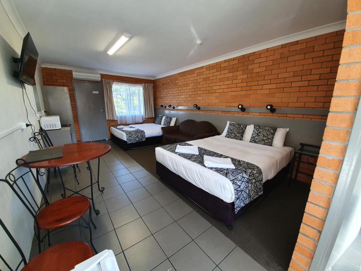 كيمبسي Park Drive Motel المظهر الخارجي الصورة