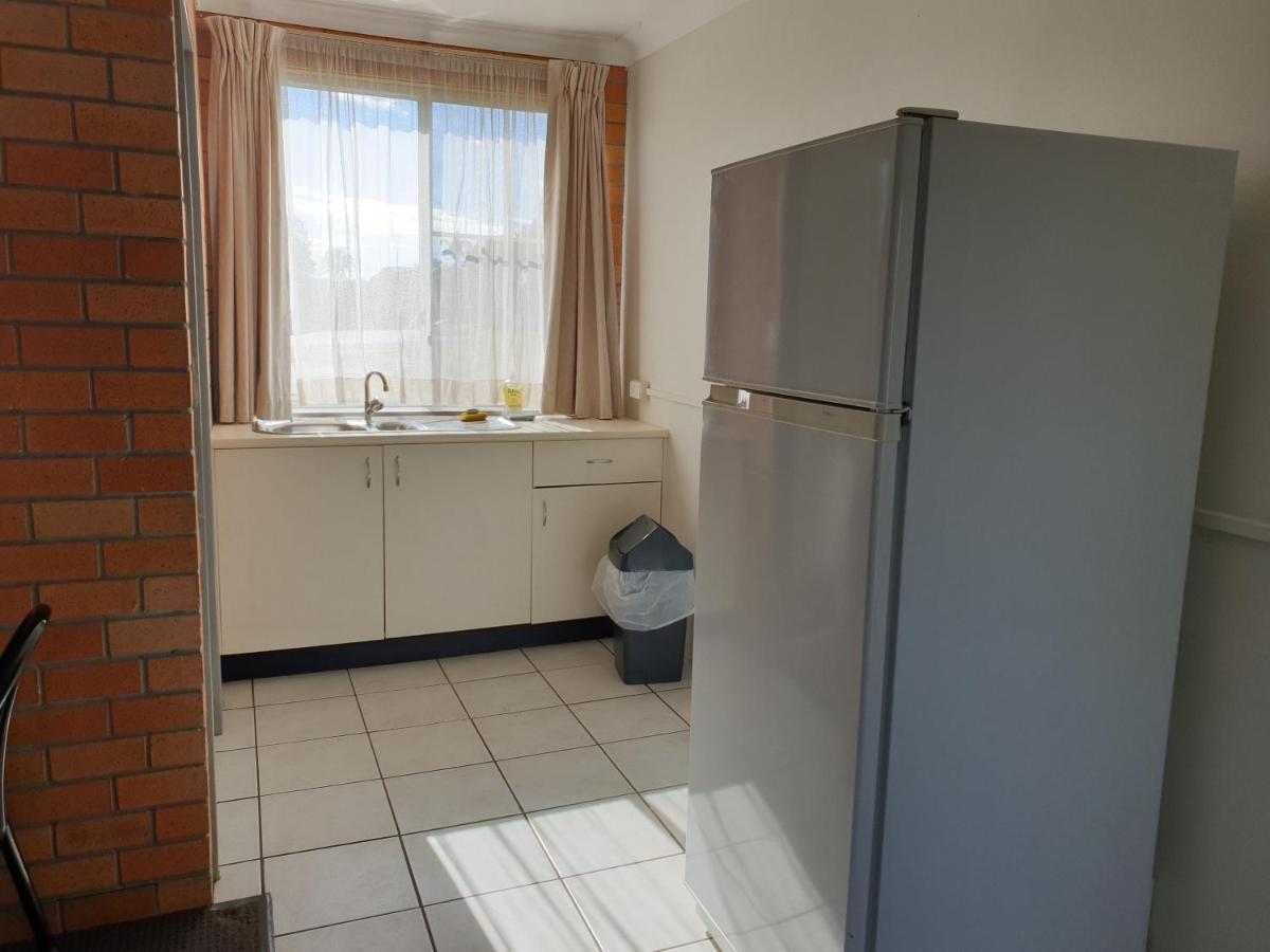كيمبسي Park Drive Motel المظهر الخارجي الصورة