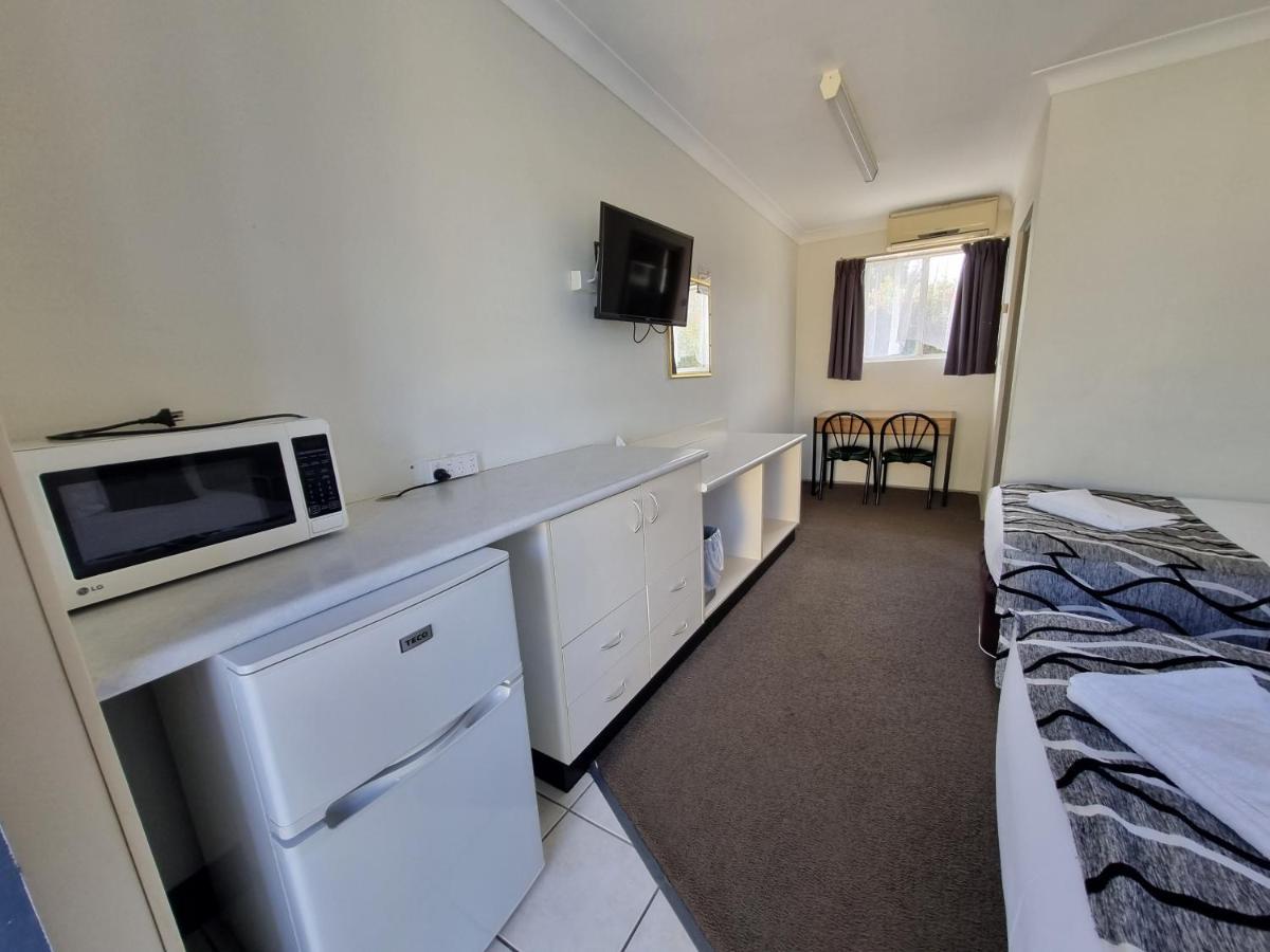 كيمبسي Park Drive Motel المظهر الخارجي الصورة
