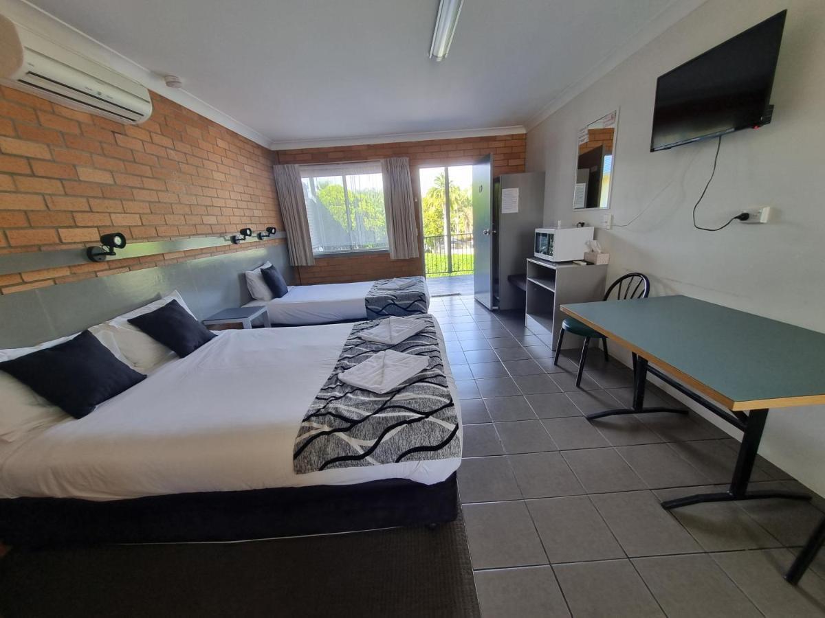 كيمبسي Park Drive Motel المظهر الخارجي الصورة