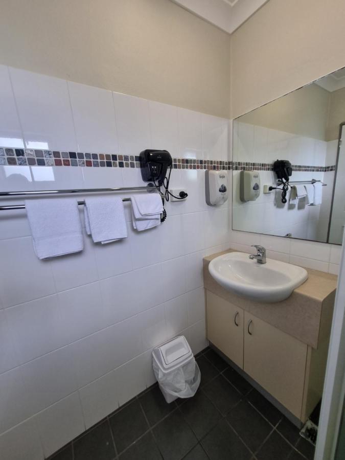 كيمبسي Park Drive Motel المظهر الخارجي الصورة